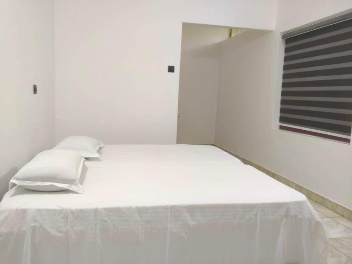 Thekkumpuram Tourist Lodge *