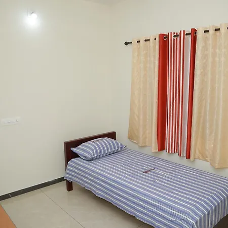 Thekkumpuram Tourist Home Malappuram Exterior photo