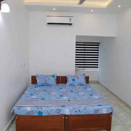 Thekkumpuram Tourist Home Malappuram Exterior photo