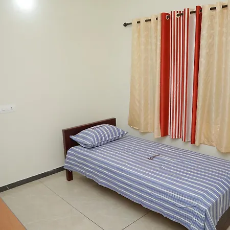 Thekkumpuram Tourist Home Malappuram Exterior photo